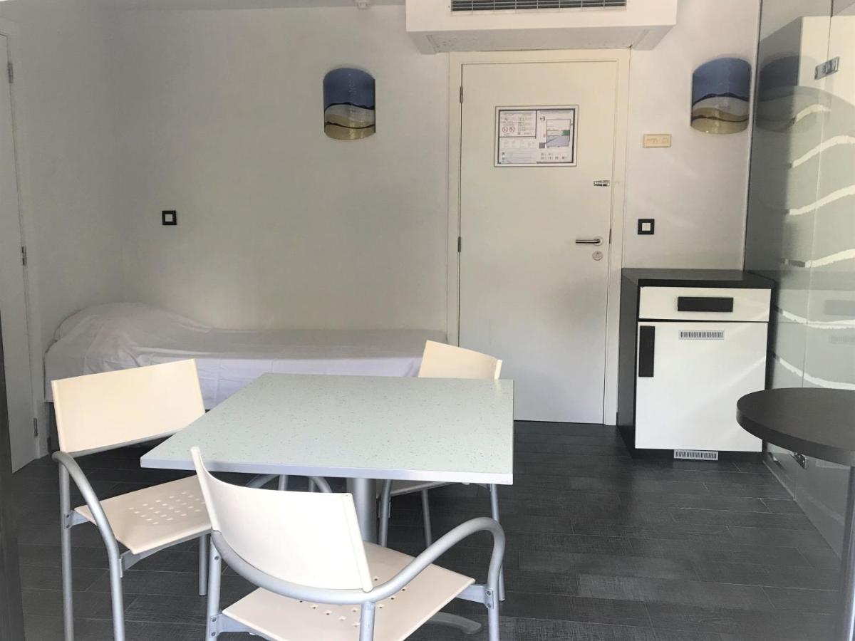 Apparthotel Belle Vue La Louvière Dış mekan fotoğraf