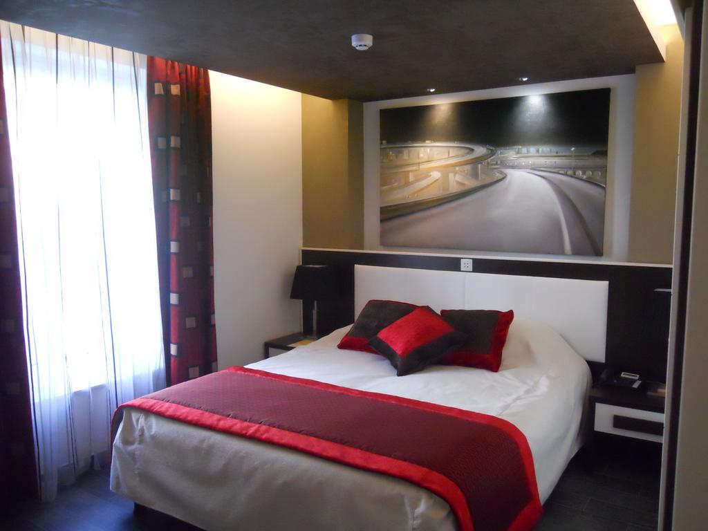 Apparthotel Belle Vue La Louvière Oda fotoğraf