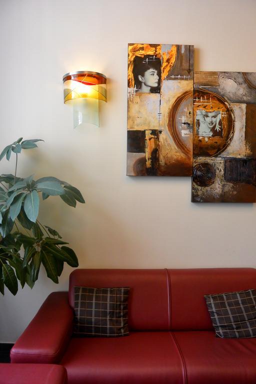 Apparthotel Belle Vue La Louvière Dış mekan fotoğraf