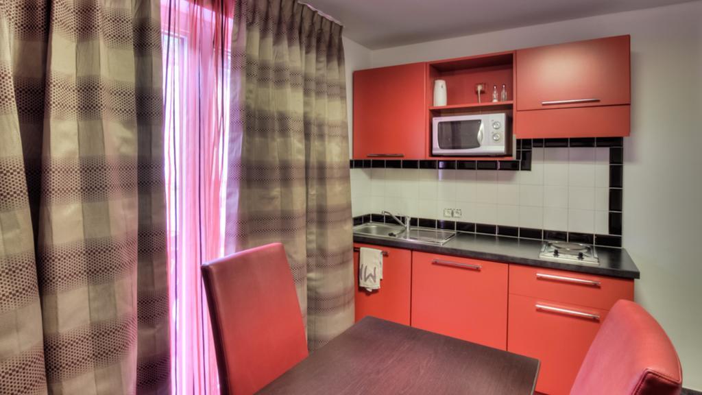 Apparthotel Belle Vue La Louvière Dış mekan fotoğraf